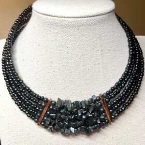 Never worn, Black onyx choker (adjustable)